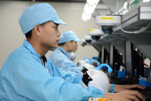 以服务为刃 智伴儿童机器人如何重塑智能硬件新范式